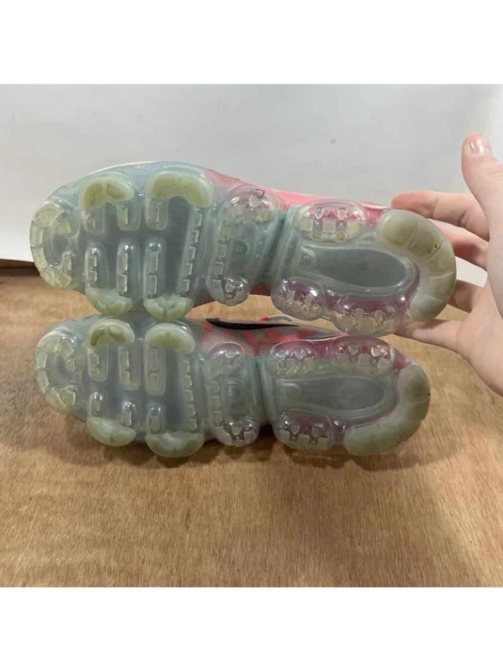 Nike Air Vapormax 2019 Women Size 8.5 Running Shoes Grey Pink AR6632-007
